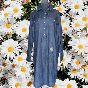 Vintage Thread 100% cotton comfy casual denim midi relaxed fit embroidered daisy